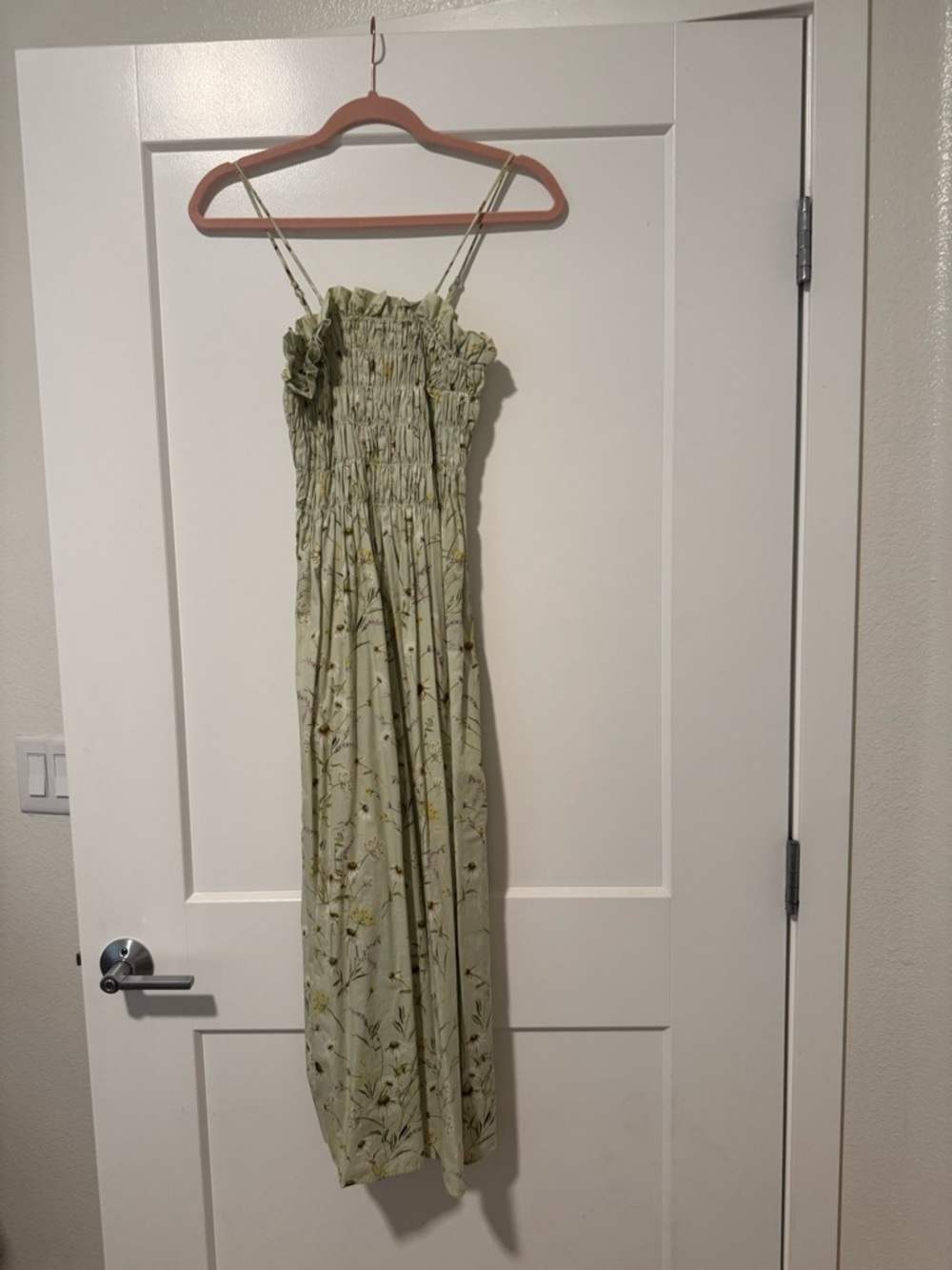 H&M Smocked Floral Maxi Dress in Light Sage 100% Cotton Sz. S